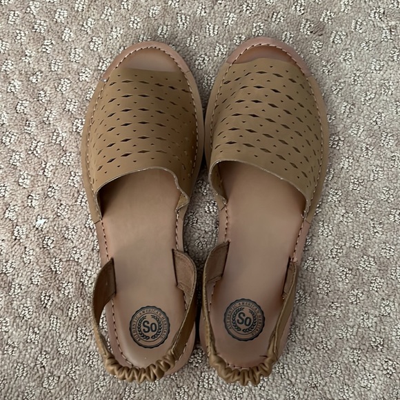 BNIB! SO Cognac Slingback Sandals - Picture 2 of 5